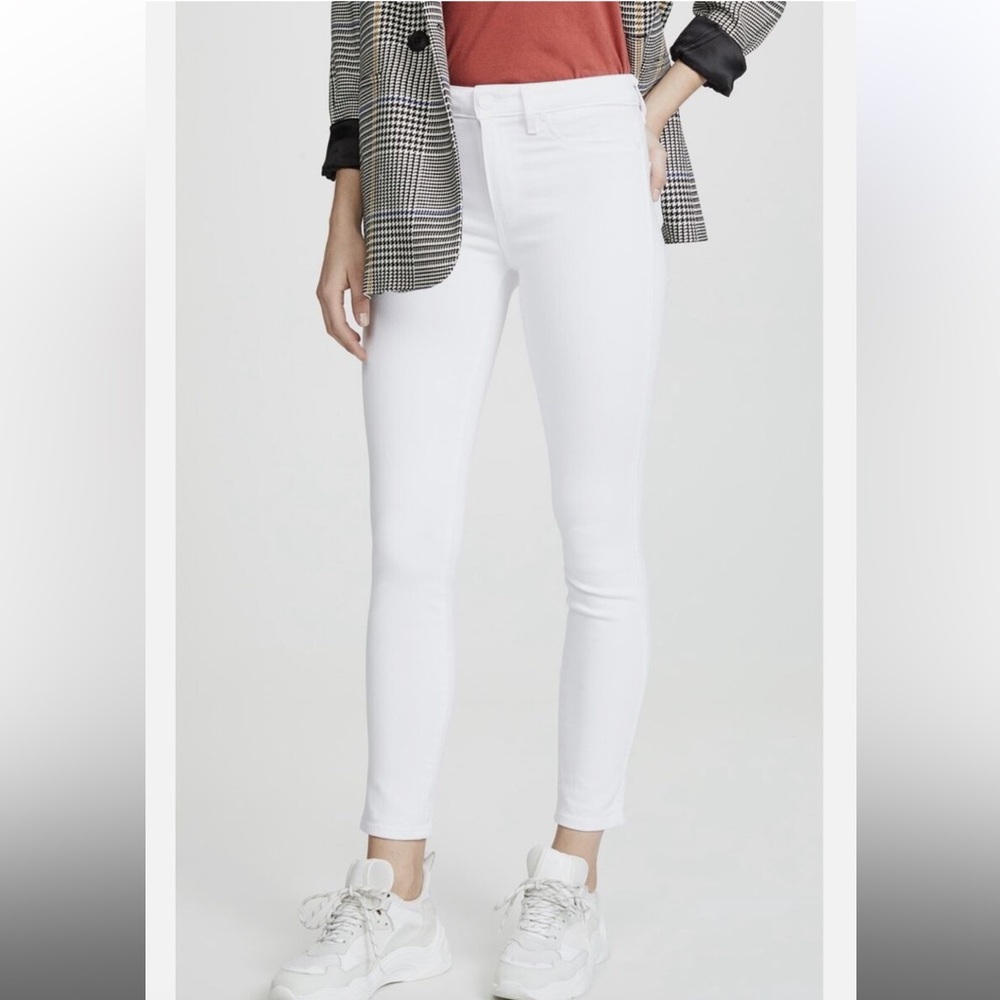 PAIGE Hoxton Slim White Jeans